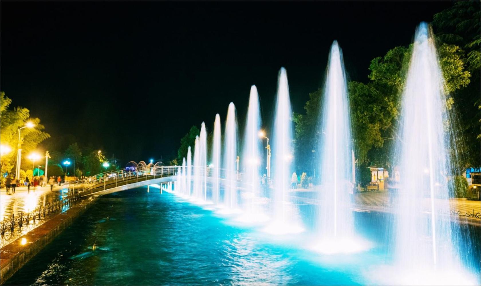 Апартаменты Orbi Sity Батуми Экстерьер фото