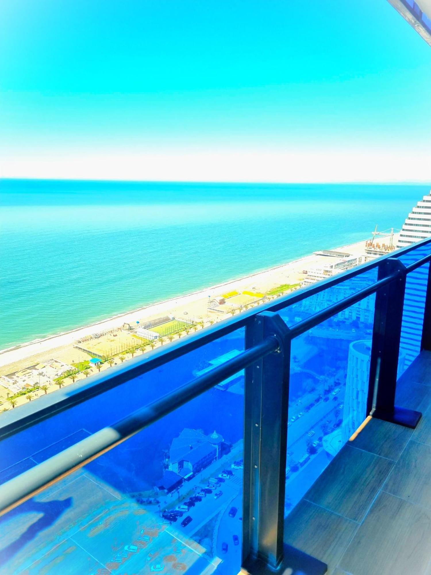 Апартаменты Orbi Sity Батуми Экстерьер фото